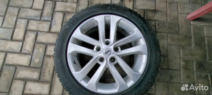 Зимние колеса 215 55 r17