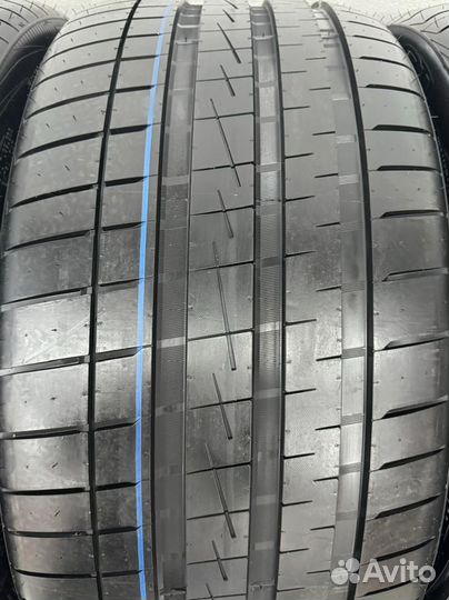 Vredestein Ultrac Vorti 355/25 R24 и 295/30 R24 110Y