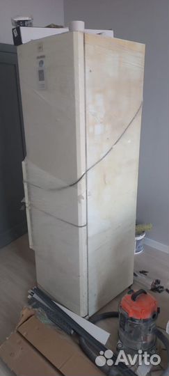 Холодильник samsung