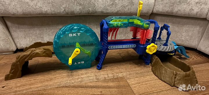 Автомойка Monster Jam