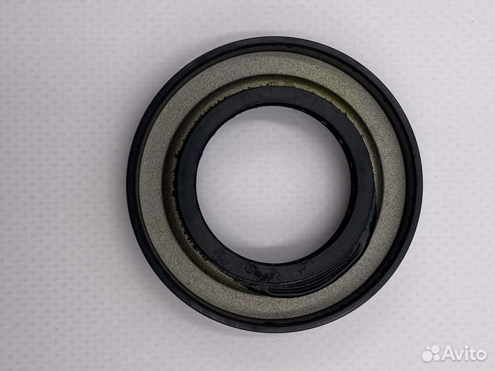 Сальник 35x61x9 хвостовика редуктора cfmoto