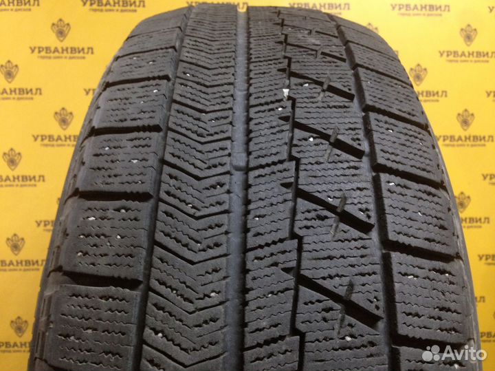 Bridgestone Blizzak VRX 225/60 R17