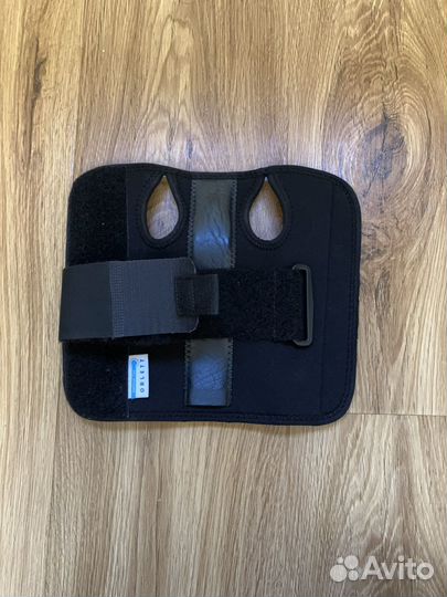 Ортез на лучезапястный сустав