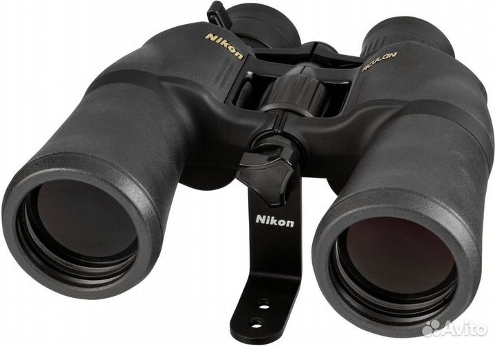 Бинокль Nikon Aculon A211 10-22x50