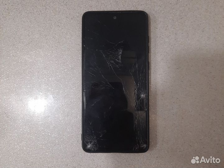 Телефон samsung galaxy 10 lite