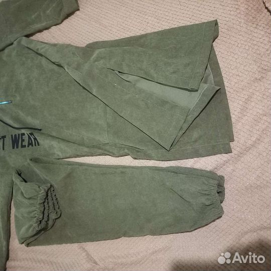 Костюм двойка женский 48 размер, ткань Вельвет