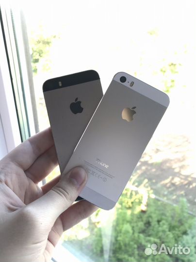 iPhone SE, 32 ГБ