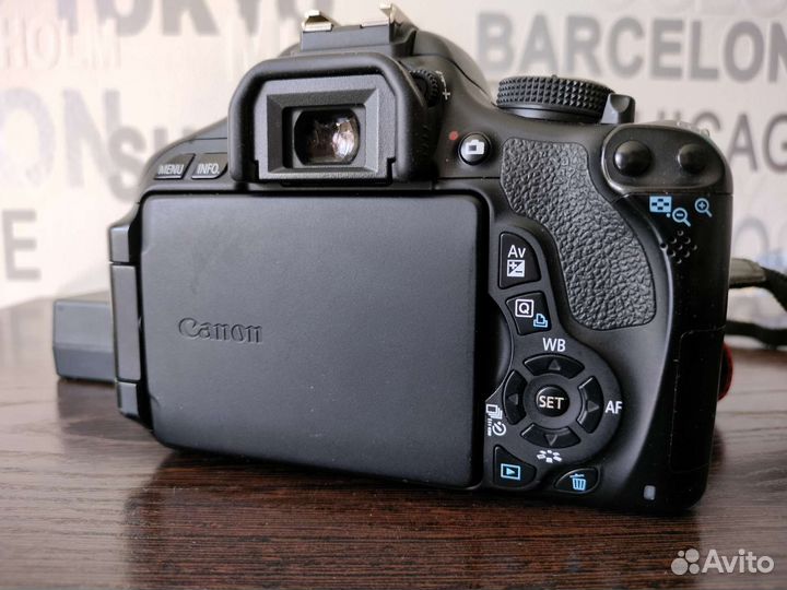 Зеркальный фотоаппарат canon 600d