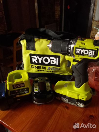 Ryobi Роби шуруповерт новый