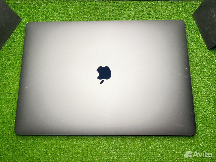 Macbook Pro 16 2019 i9 16Gb 1000Gb Ростест