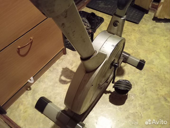 Велотренажер torneo