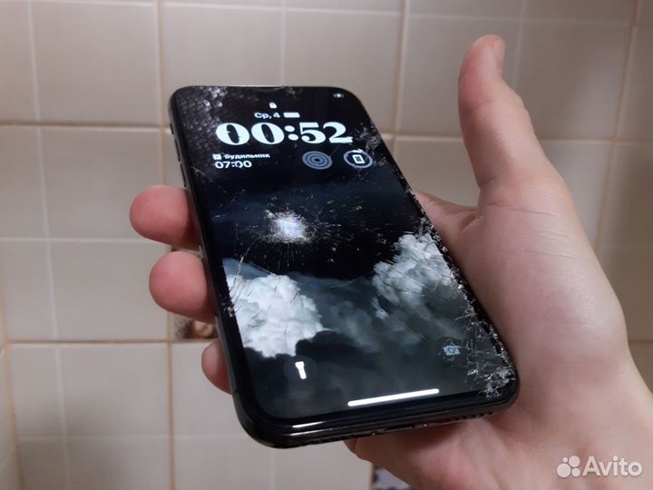 iPhone X, 256 ГБ