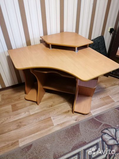 Компьютерный стол бу