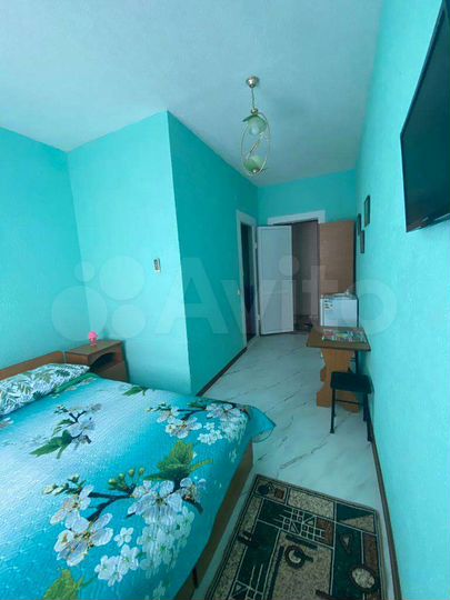 Комната 25 м², 1/3 эт.