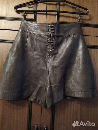 Шорты женские кожаные