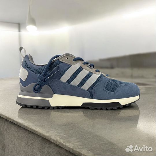 Кроссовки Adidas ZX 700 HD Blue