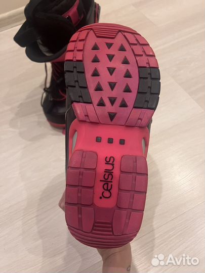 Сноубордические ботинки 38 размер