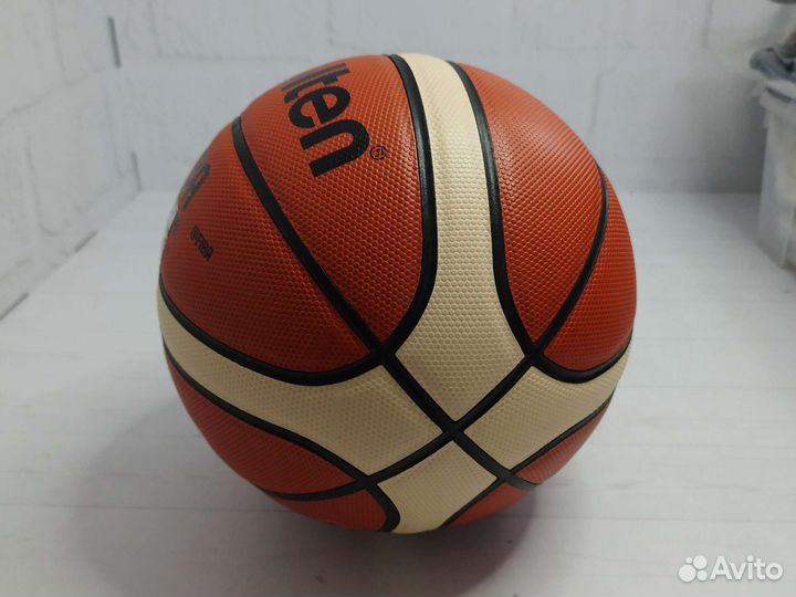 Баскетбольный мяч