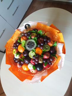 Букеты из фруктов на заказ