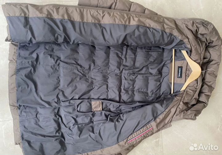 Пуховик женский 46