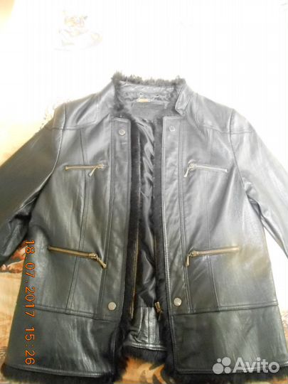 Продам куртку