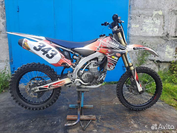 Кроссовый мотоцикл Ymaha yz450f