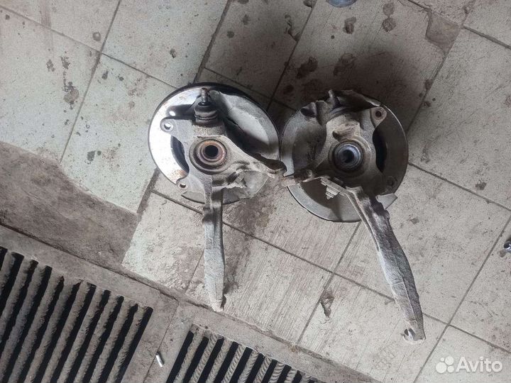 Поворотные кулаки в сборе хонда сивик