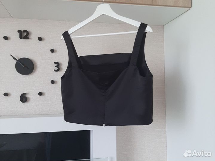 Топ жилетка майка чёрная атласная 48