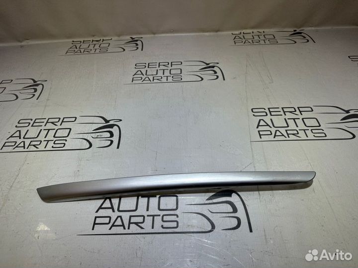 Накладка двери задняя левая Mercedes Benz Ml 164