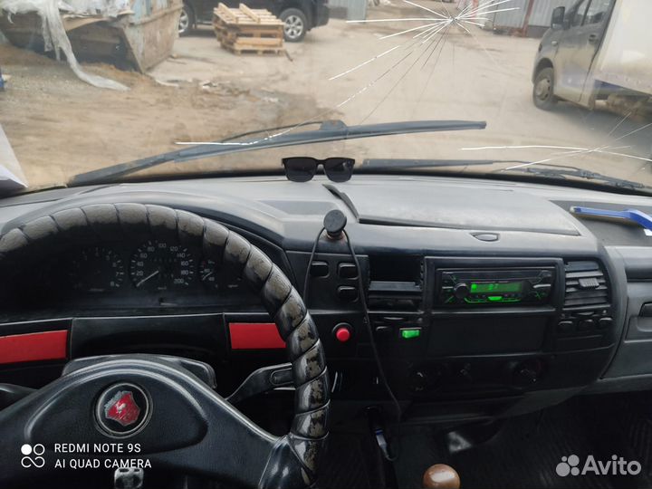 ГАЗ ГАЗель 3302 бортовой, 2004