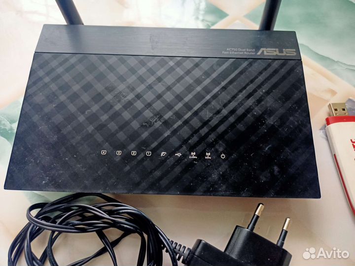 Wi-Fi роутер asus RT-AC51U