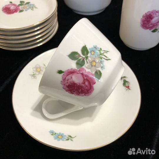 Сервиз кофейный. Розовая роза. Kahla