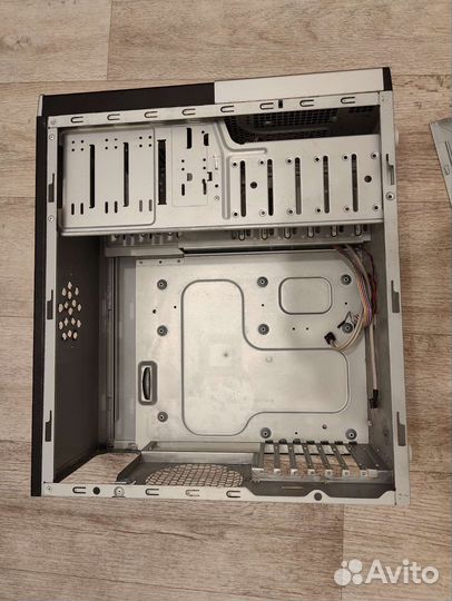 Корпус для пк InWin