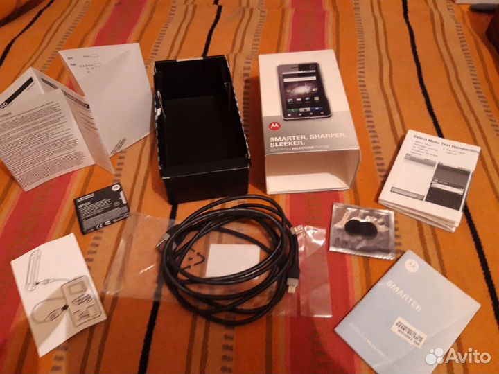 Motorola Milestone XT720, 512 МБ