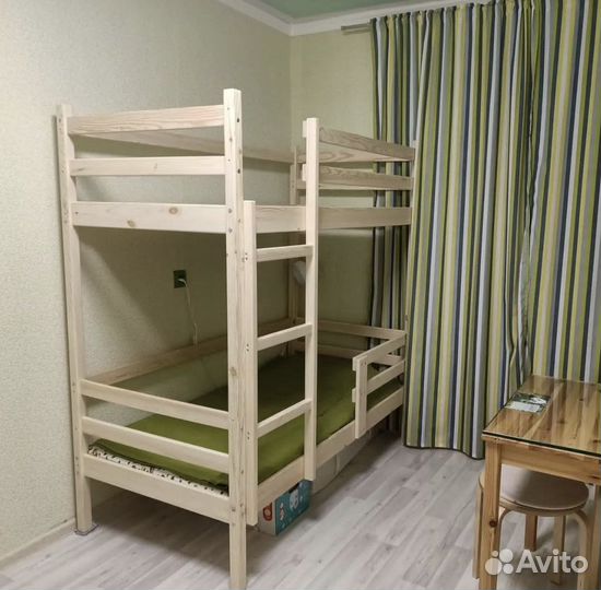 Двухярусная кровать