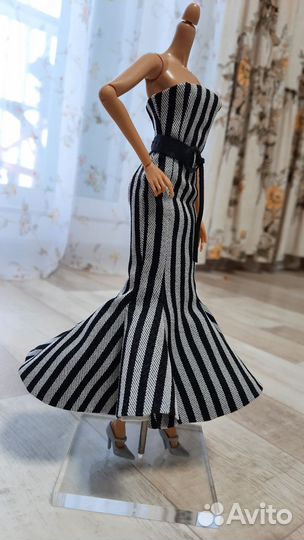 Платье для куклы Барби