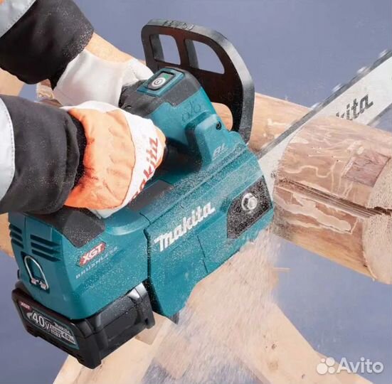 Компактная цепная пила Makita DUC302z и DUC150z