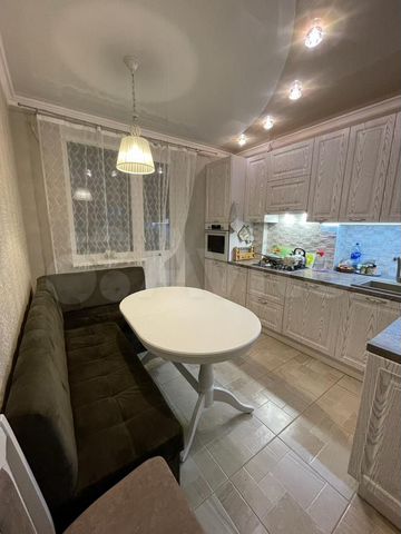 2-к. квартира, 60 м², 7/8 эт.