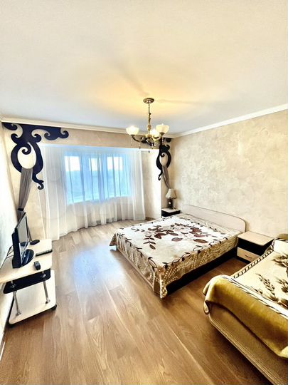 2-к. квартира, 72 м², 8/12 эт.