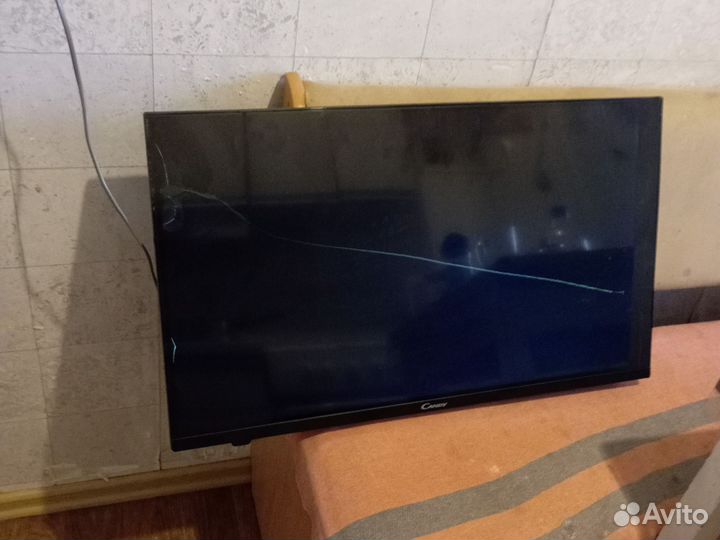 Телевизор на запчасти