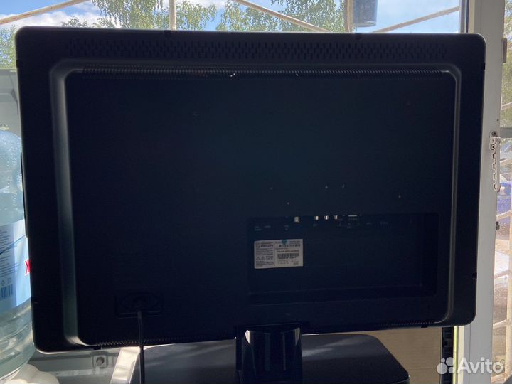 Телевизор ЖК