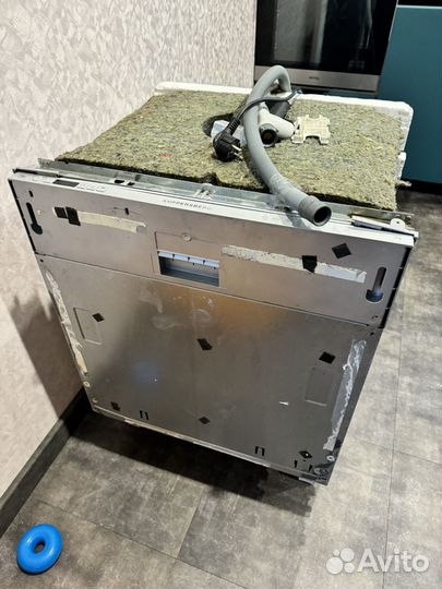 Посудомойка kuppersberg (на запчасти или ремонт)