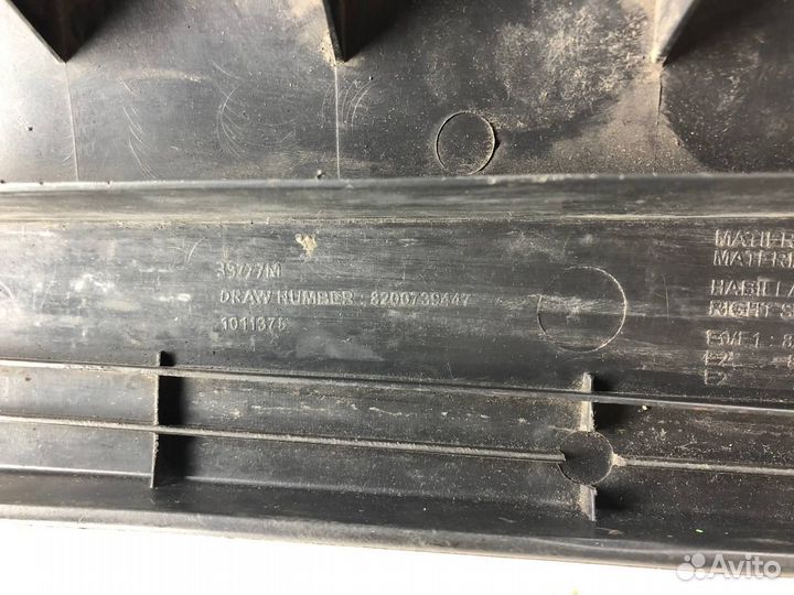 Накладка на торпедо Лада Ларгус