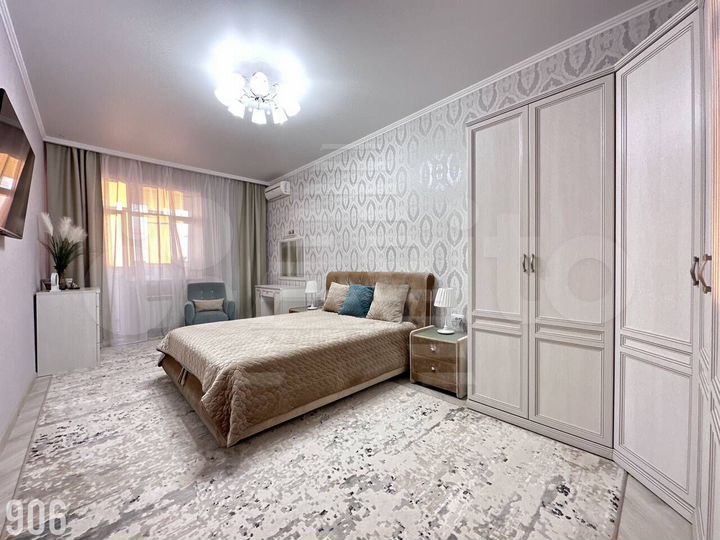 3-к. квартира, 117 м², 18/22 эт.