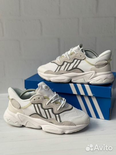 Кроссовки Adidas Ozweego