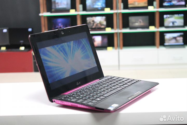 Нетбук Asus eee pc Яркий, привлекательный