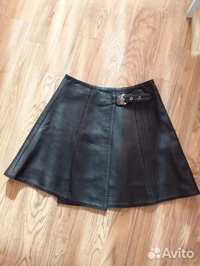 Юбка натур. кожа талия 68,длина 42