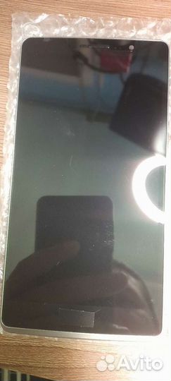 Дисплей LG H540