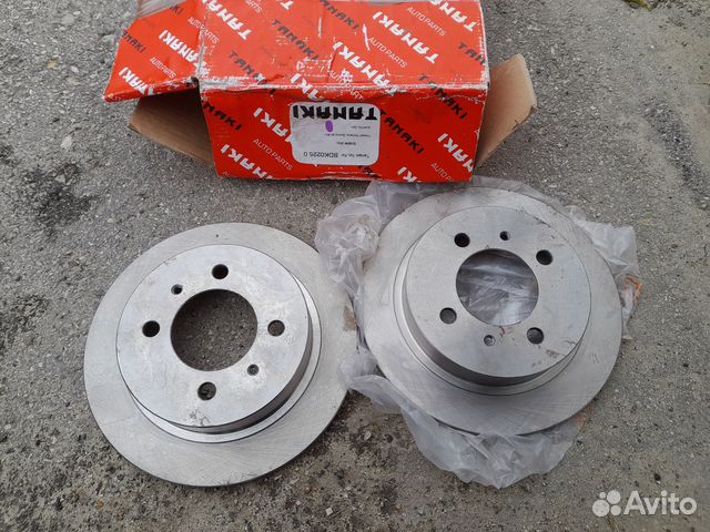 Nissan Almera/Sunny Новые задние тормозные диски