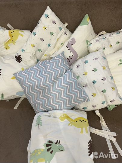 Бортики в детскую кроватку